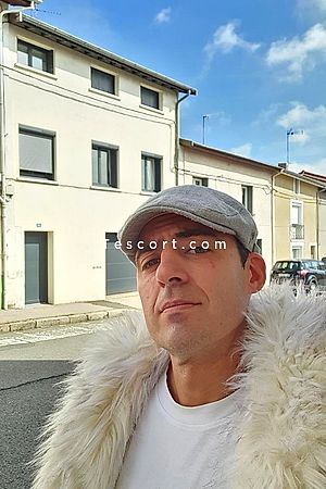 Jean - Saint-Etienne Boy Escorts