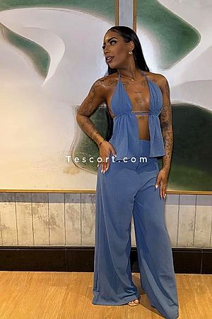 Tayna body body - Escort Girl Clermont-Ferrand