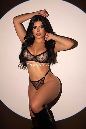 Selenah - Escort Girl Paris