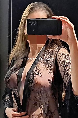 Cristina - Escort Girl Paris