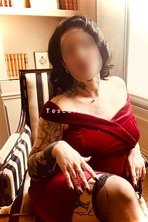 Dita - Escort Girl Paris