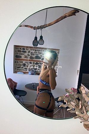 Cherry - Dax Escorts