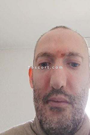 Vincent - Escort Boy Paris