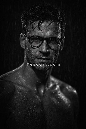 FrenchAthleteX - Escort Boy Nimes