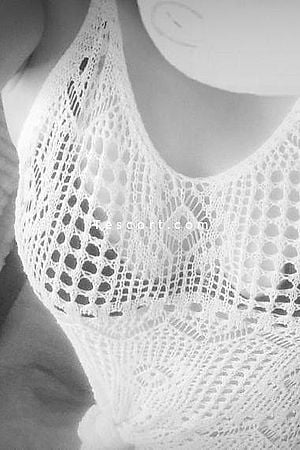 Olympe - La Roche-Sur-Yon Escorts