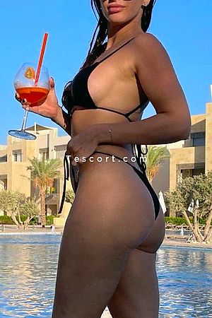 KAROL_88 - Paris Escorts