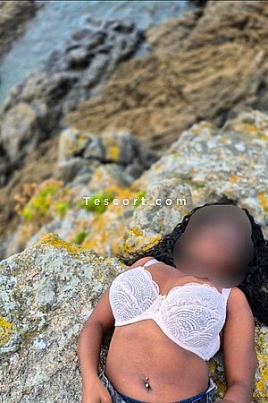 Luna - Rennes Escorts