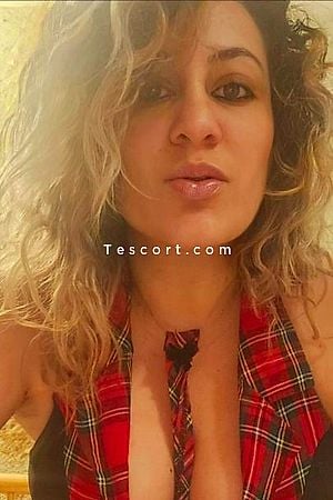 blonde - Castres Escorts