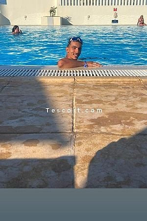 Mehdi-enDouceur - Escort Boy Versailles