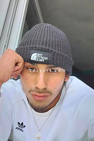 Camilo - Escort Boy Paris