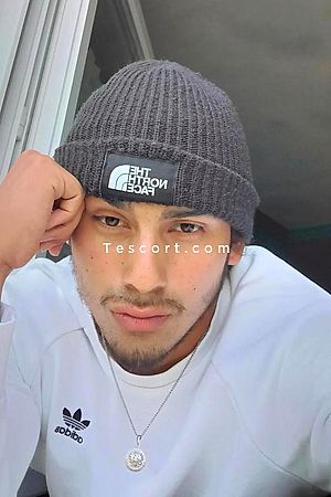 Camilo - Escort Boy Paris