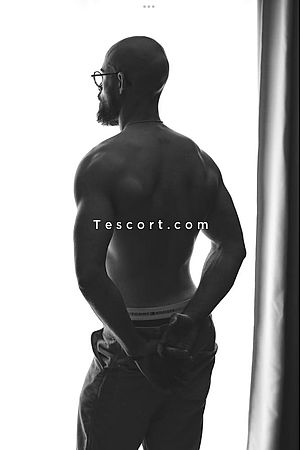 Tantrika - Escort Boy Paris