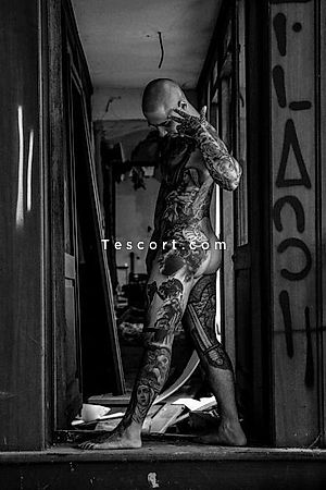 Zio - Strasbourg Boy Escorts