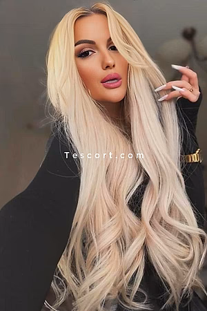 Donna - Escort Girl Lyon