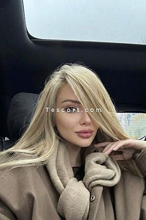 VAIRA DUO - Paris Escorts
