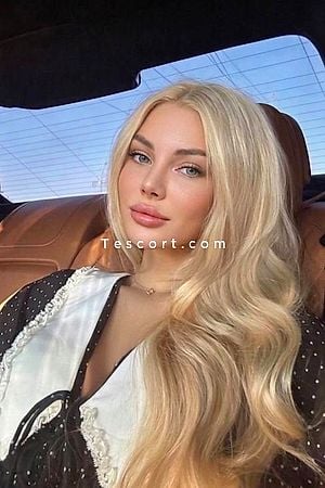 VAIRA DUO - Paris Escorts