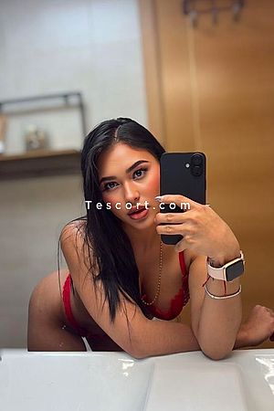 Sofia - Paris Escorts