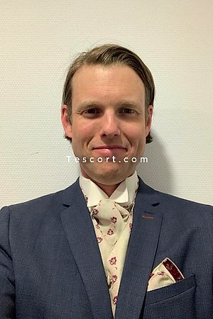 Hugo Paris - Escort Boy Paris