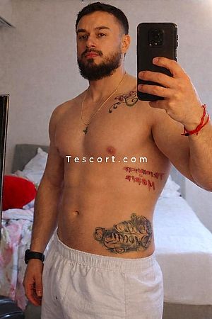 Martin - Escort Boy Versailles