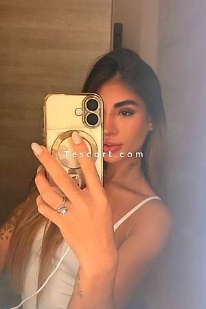 monik - Escort Girl Paris