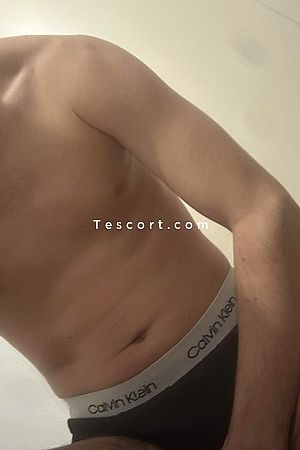Josh44 - Escort Boy Nantes