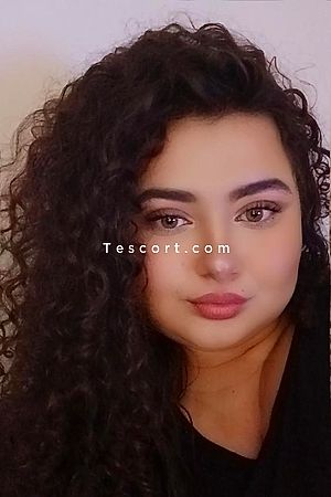 Lucy XL - Toulouse Escorts