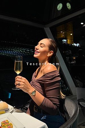 Sweet Amanda Brazil - Cannes Escorts