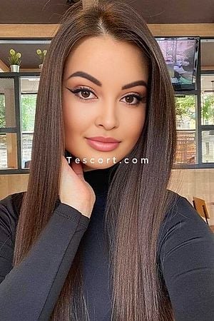 Minny - Escort Girl Paris