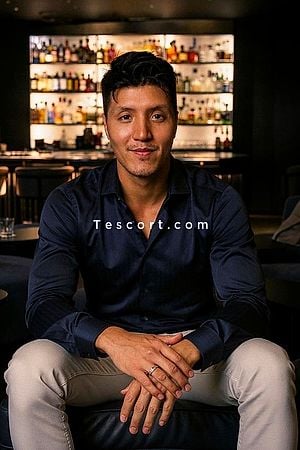 ThiagoSexyBack - Escort Boy Paris