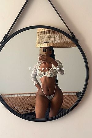 Zeyralia - Saint Tropez Escorts