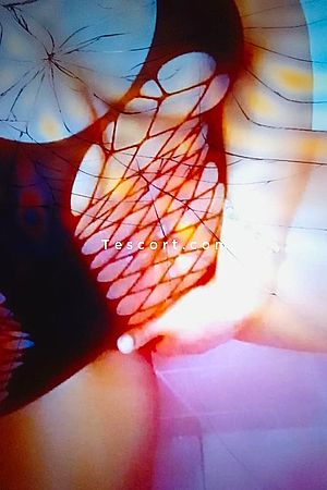 Cerise - Créteil Escorts