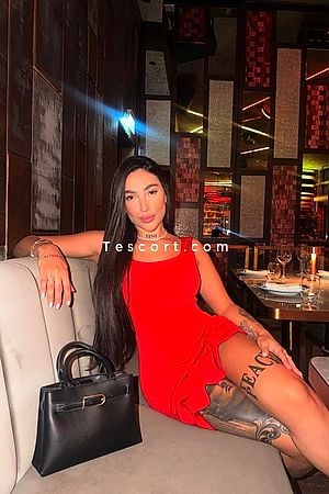 Zoe - Escort Girl Paris