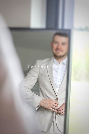 Alex - Tourcoing Boy Escorts