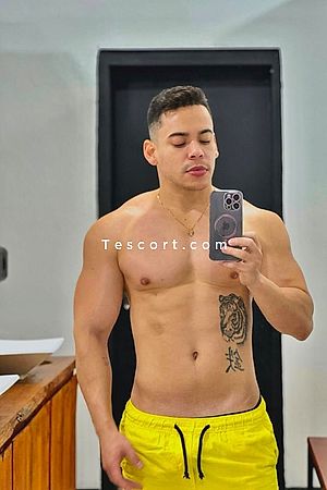 Pietro Trindade - Paris Boy Escorts