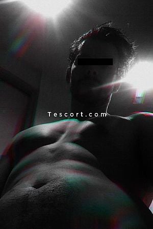 Antoine - Escort Boy Paris