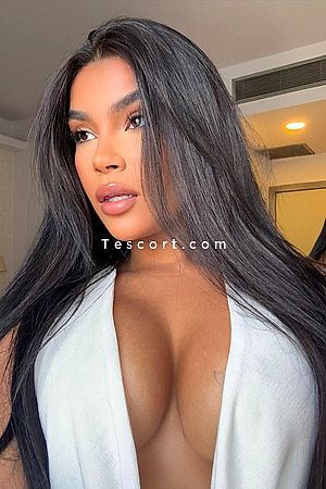 Lavina - Escort Girl Paris