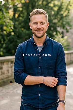 Arthur - Escort Boy Bordeaux