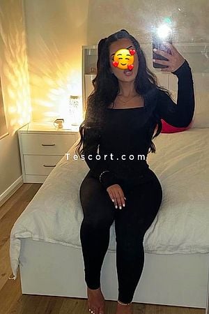 Asmaa - Paris Escorts