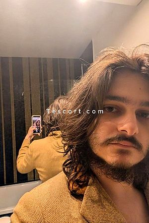 Raphael Escort Massage - Escort Boy Paris