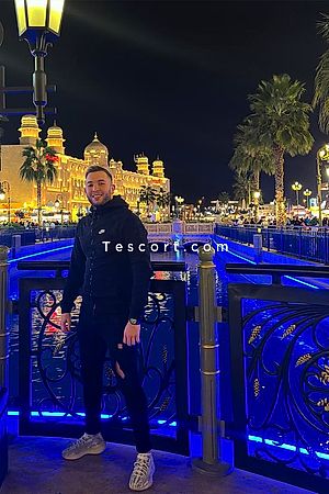 Yani - Escort Boy Paris