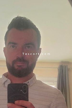 Nos44150 - Nantes Boy Escorts