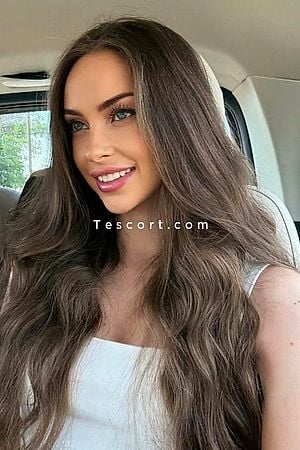 Tisia - Paris Boy Escorts