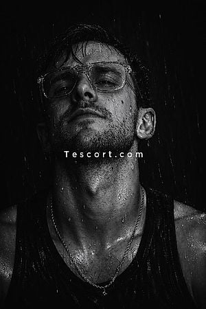 Iznogoud - Escort Boy Paris