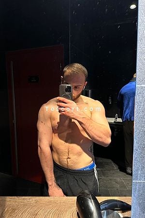 Vincent G - Escort Boy Paris