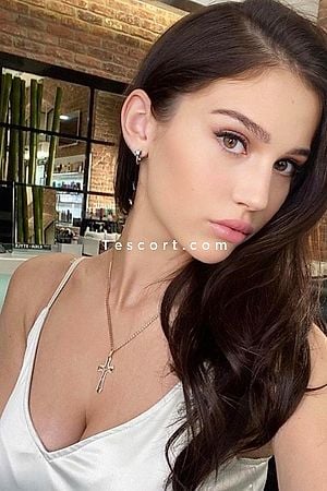 Masha Elite - Paris Escorts