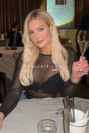 Nastya VIP Photo