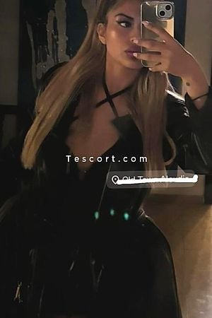 Kylie Photo