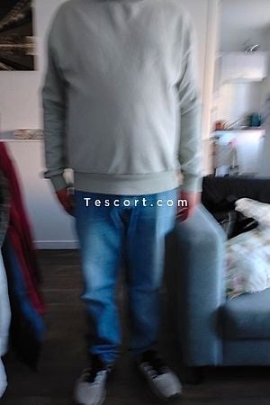 Martin - Escort Boy Alençon