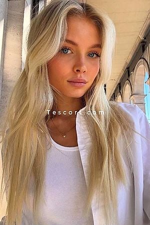Amelia Duo lesbi - Escort Girl Paris