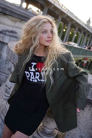 Amelia DUO - Paris Escorts